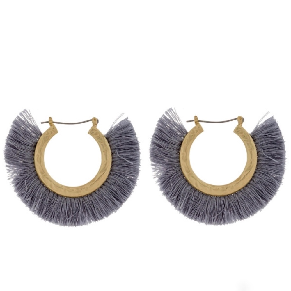 💙🎉HP🎉4/$20 Tassel Earrings